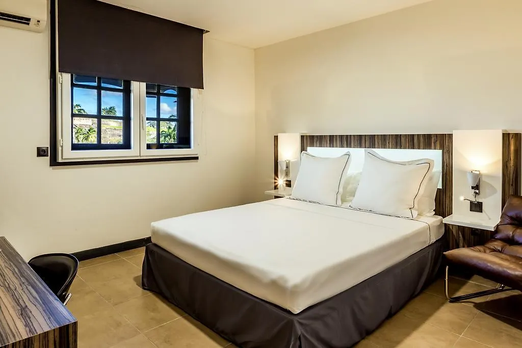 Residence Fort Savane 2*, Fort-de-France Martinique